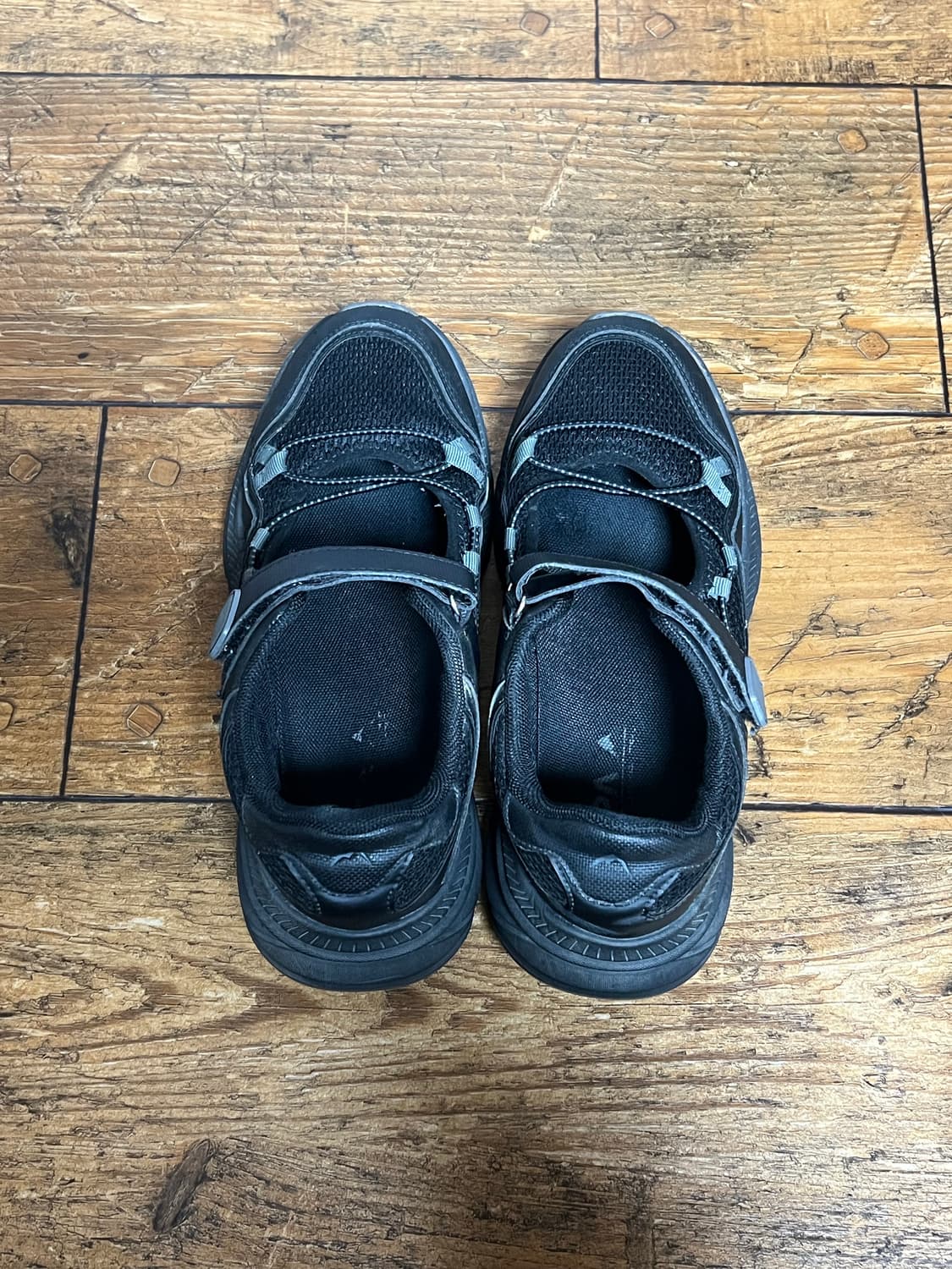 (세탁완료) 네파 여성 가벼운 스트랩 스니커 샌들 메리제인 발레코어 메쉬 상품이미지2