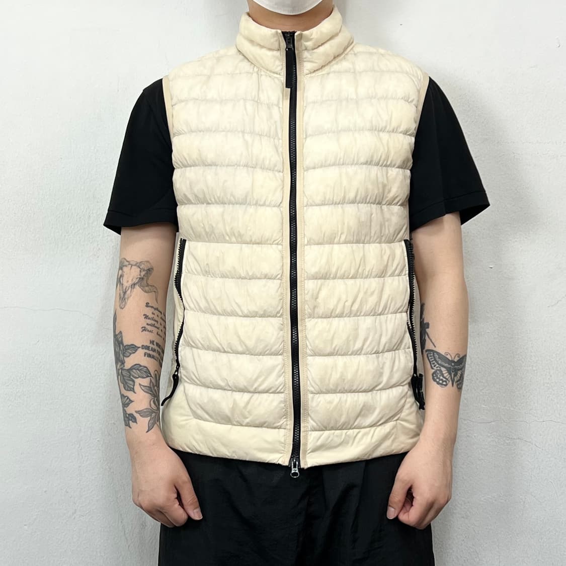 스톤아일랜드 와펜 나일론 경량 베스트 상품이미지2