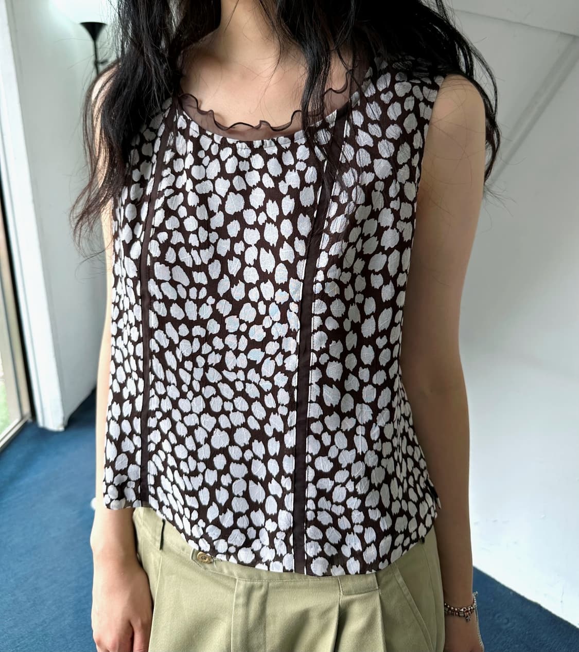 High count poly design sleeveless top 상품이미지7
