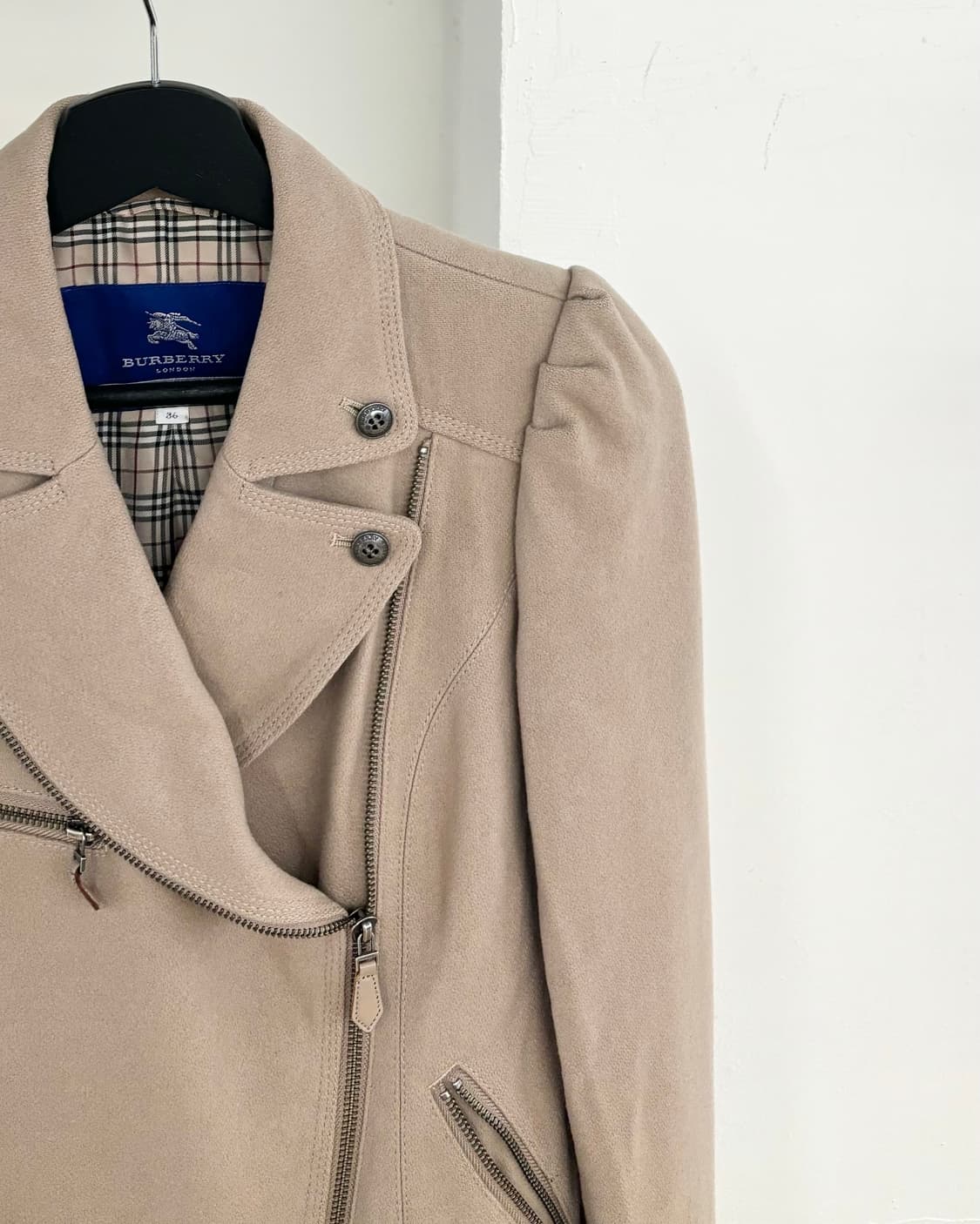 버버리 블루 라벨 플리츠 바이커 코트 상품이미지4