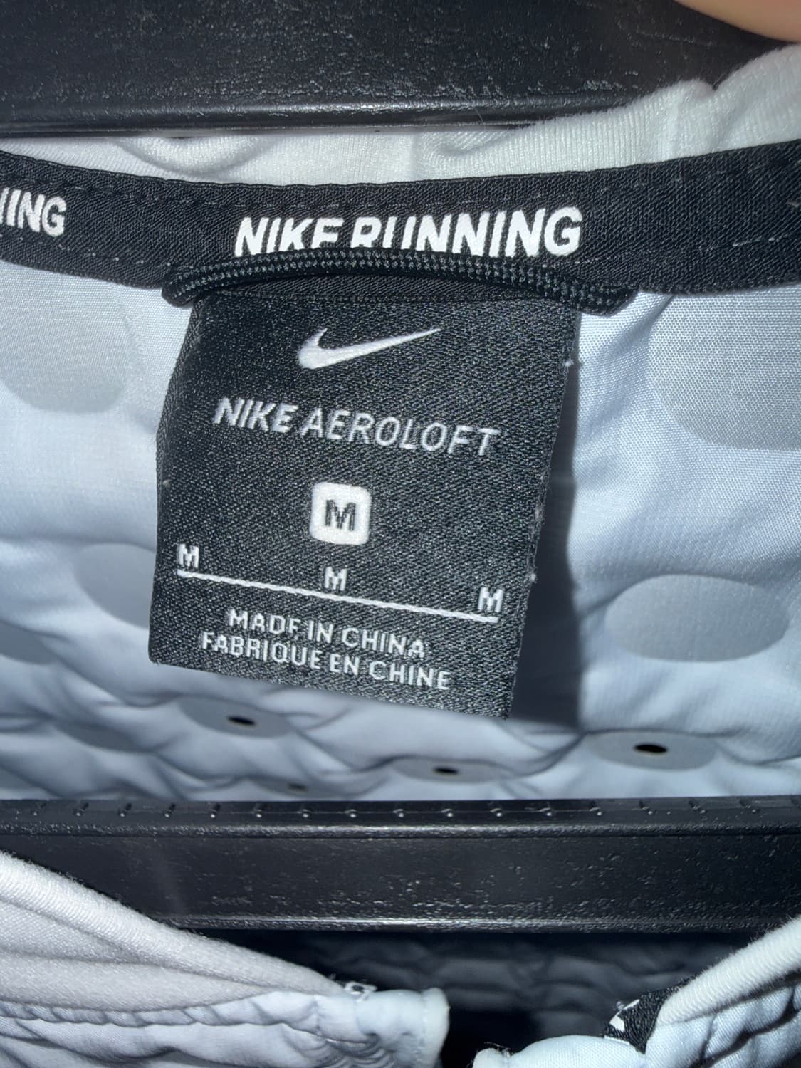 나이키 에어로로프트 러닝 경량패딩 상품이미지3