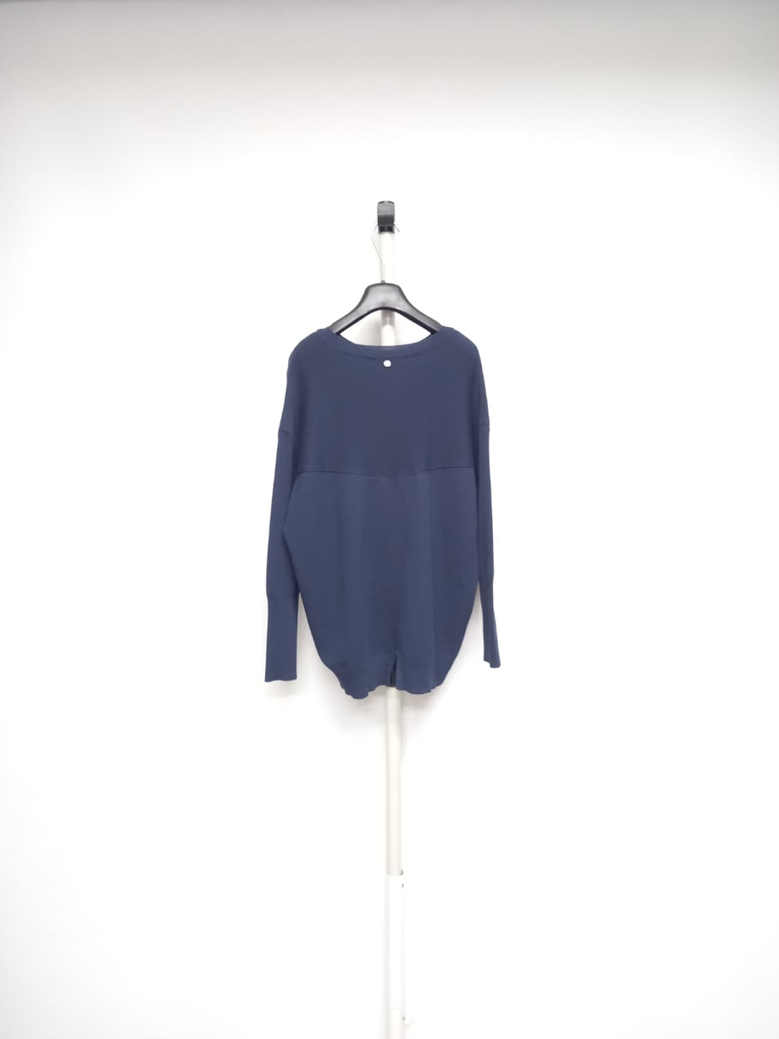 써스데이아일랜드 춘추 루즈가오리핏 니트블라우스 55.66 상품이미지2