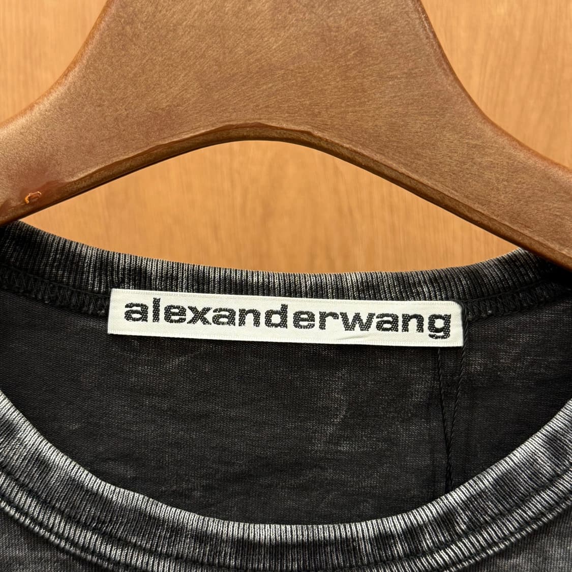 알렉산더왕 로고 프린트 애시드 워싱 반팔 티셔츠 스트릿 캐주얼 블랙 상품이미지7