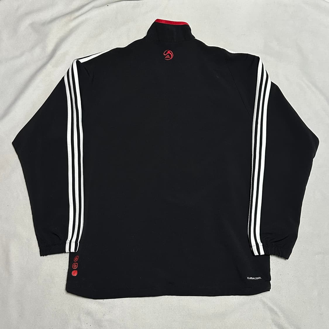 105 아디다스 리버풀 블랙 트랙탑 상품이미지3
