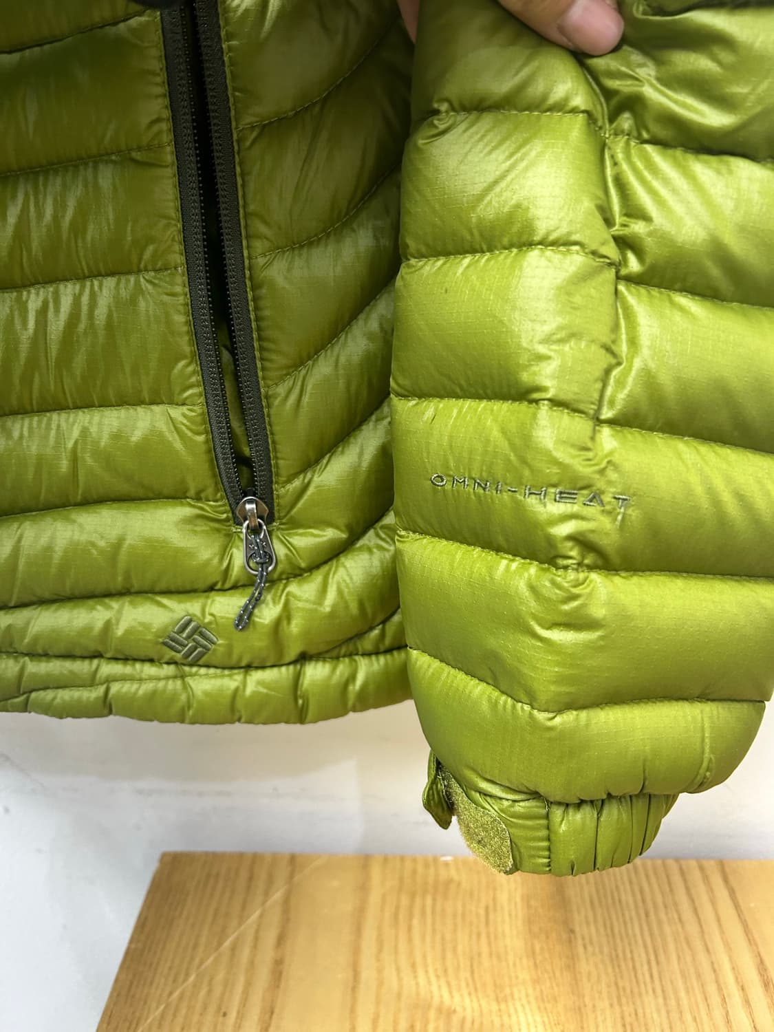 컬럼비아 옴니히트 구스다운 경량 패딩 상품이미지6