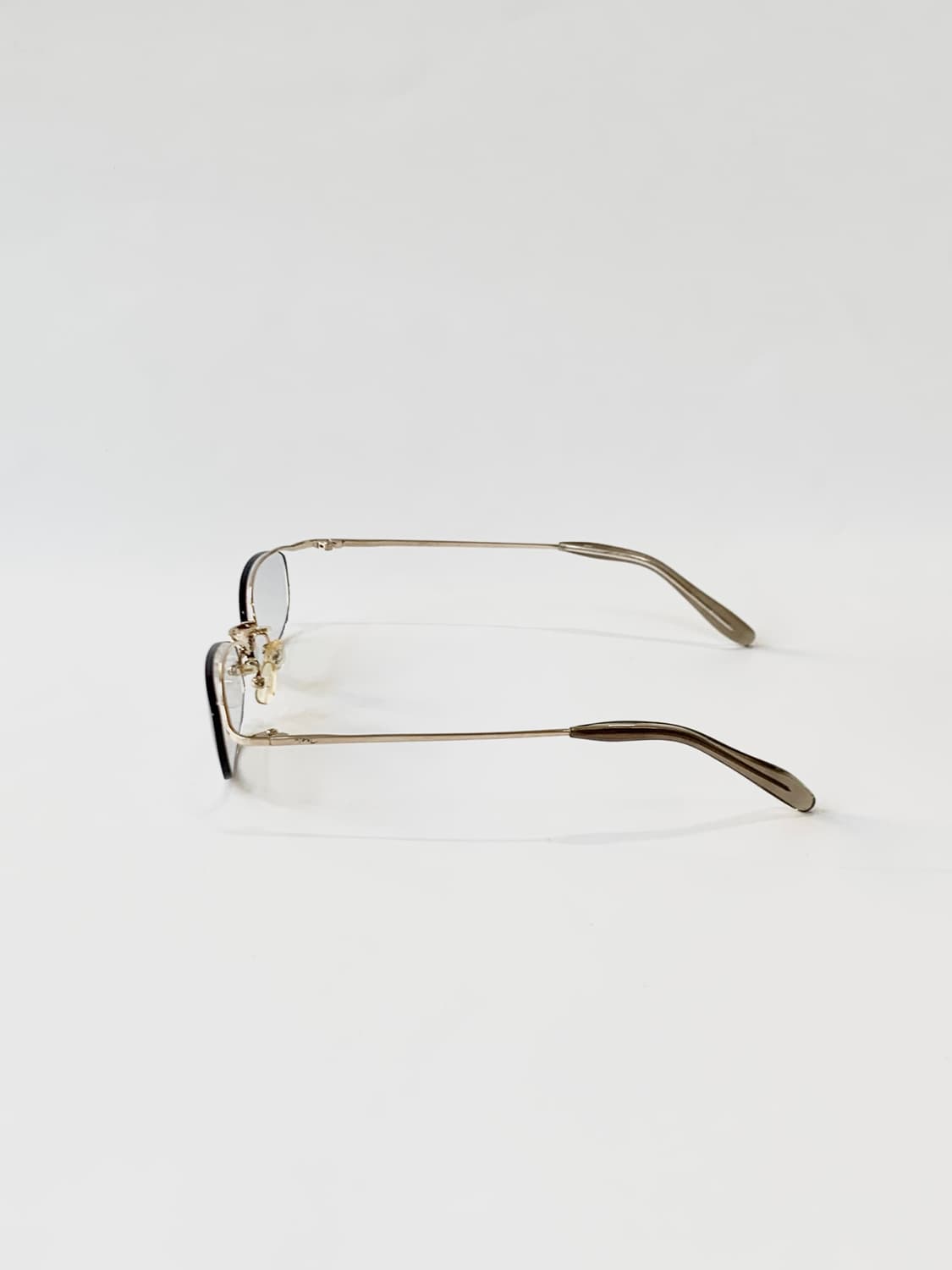 [픽키-639]  골드 하프림 안경 라인 포인트 데드스탁 상품이미지7