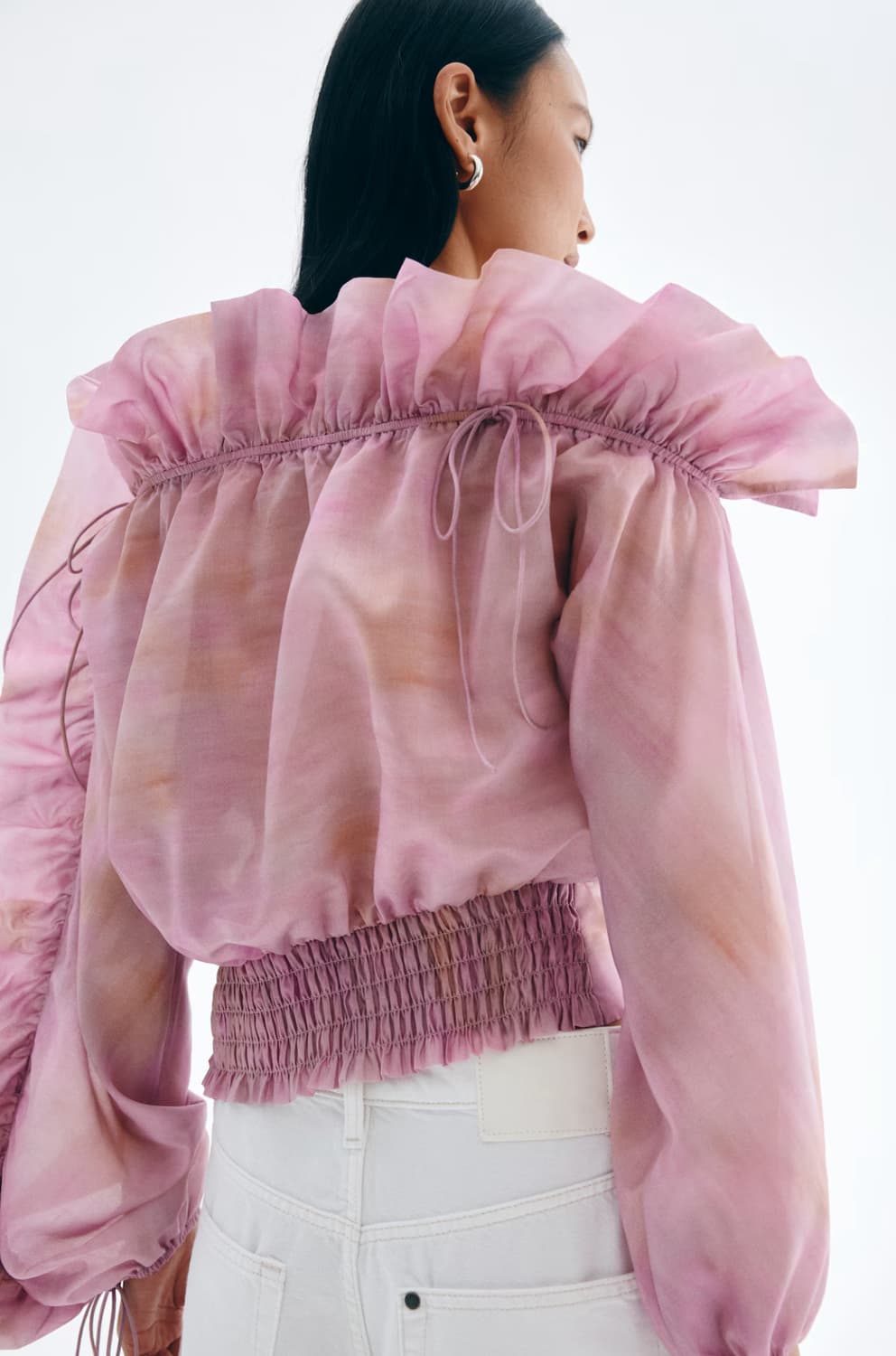 에이치엔엠 프릴 오프숄더 블라우스 상품이미지2