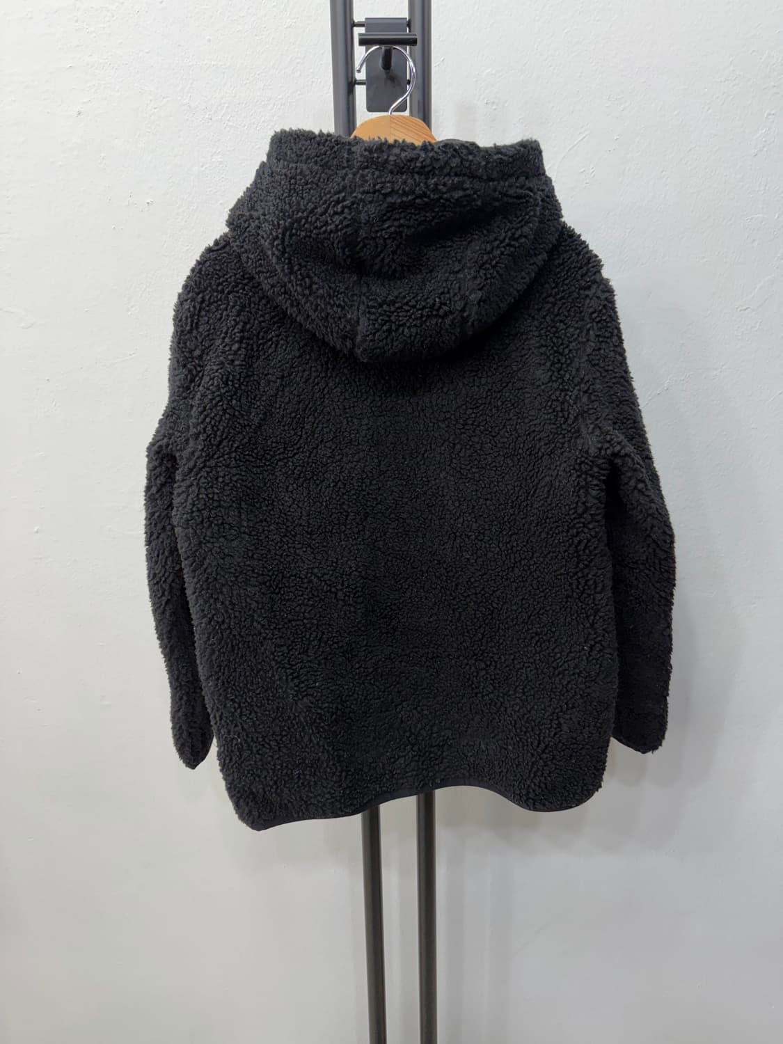 정품) 디스커버리 검정색 뽀글이 후리스 집업 90 상품이미지5