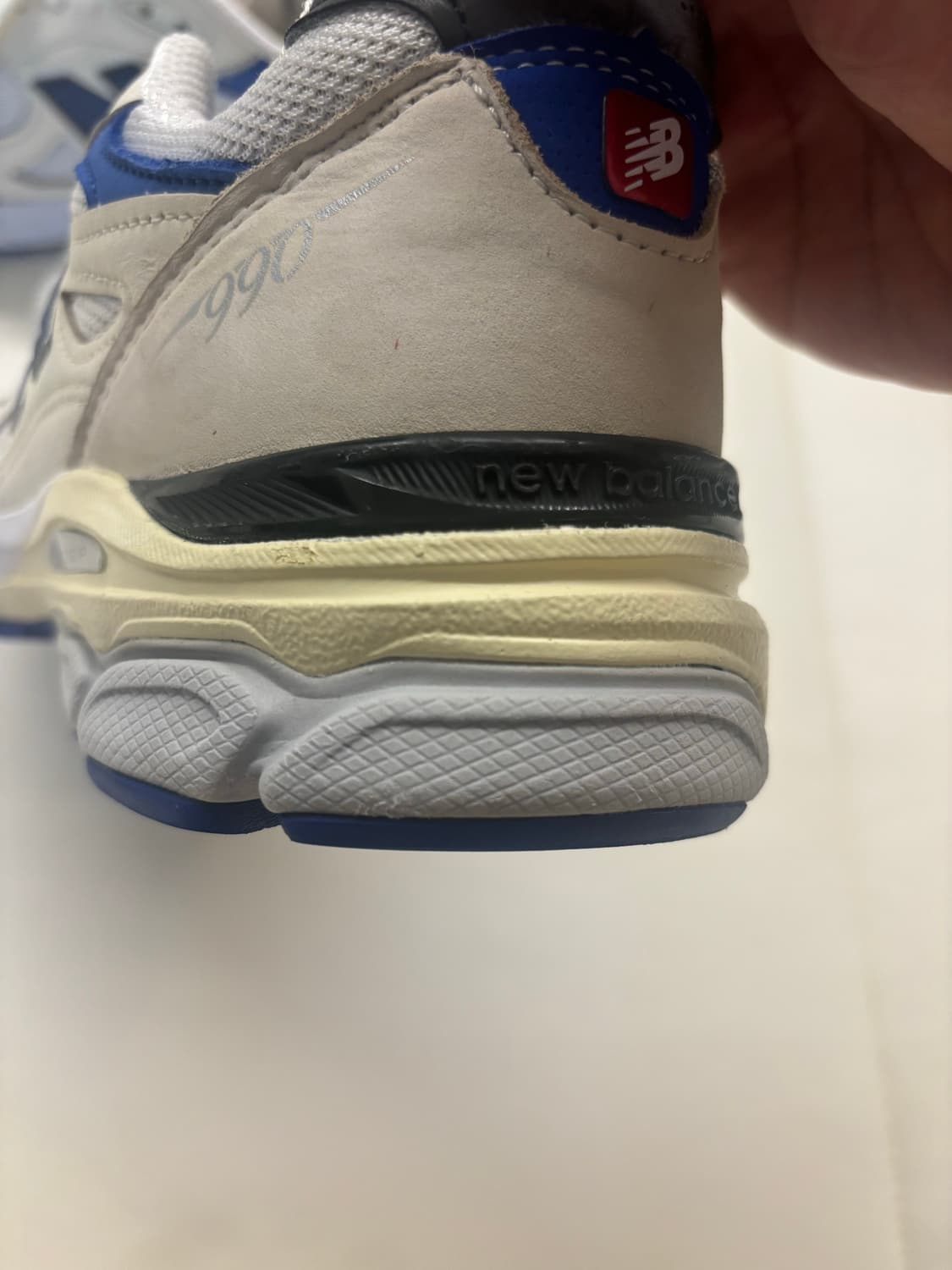 뉴발란스 990 v3 메이드 인 USA 화이트 블루 280mm 판매 상품이미지7