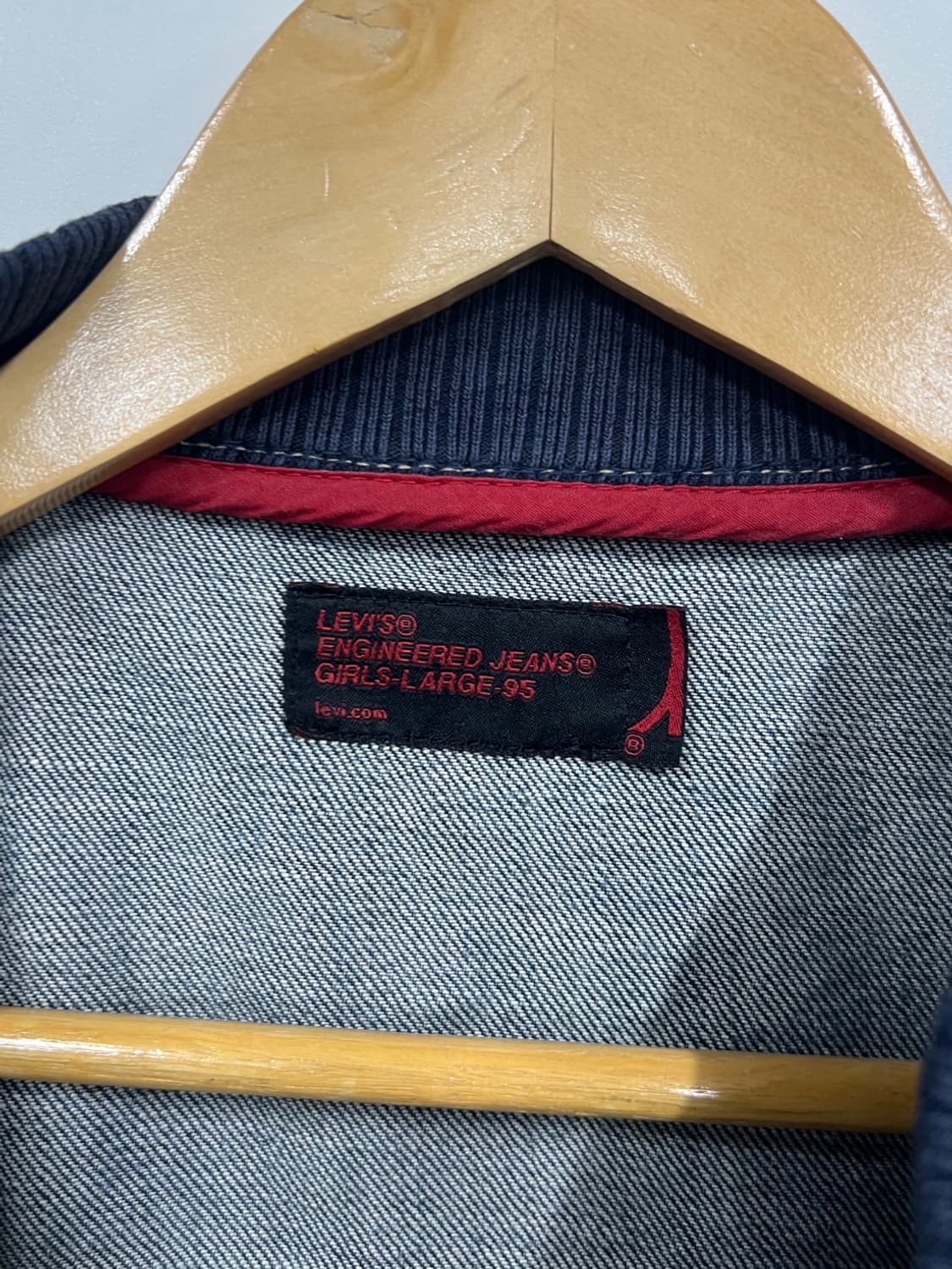 리바이스 엔지니어드 봄버 데님 크롭 자켓 상품이미지5