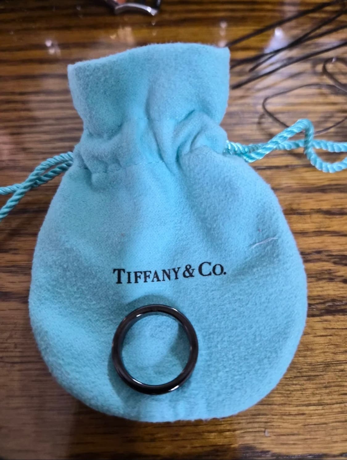 티파니앤코 1837 티타늄 네로우링 상품이미지1