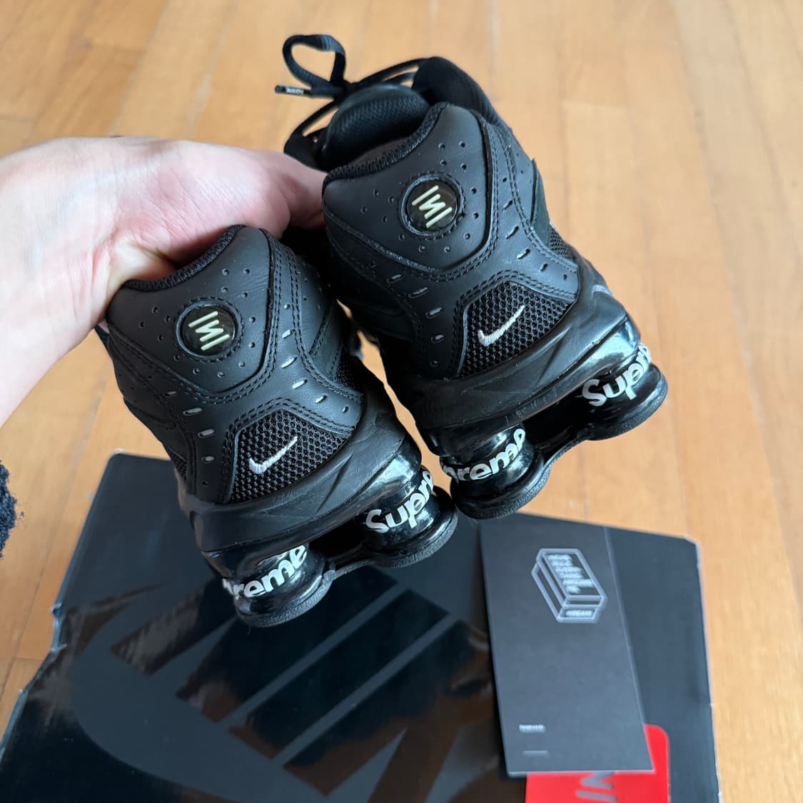 나이키 슈프림 샥스 라이드 2 블랙 270 상품이미지8