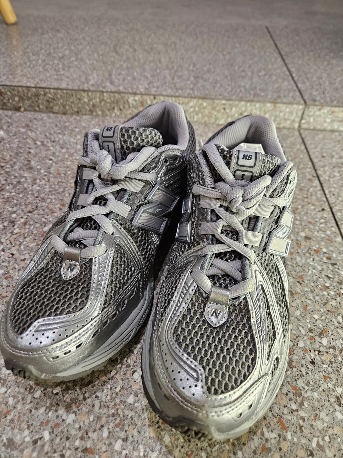 뉴발란스 1906R 하버 그레이 M1906REH 상품이미지1