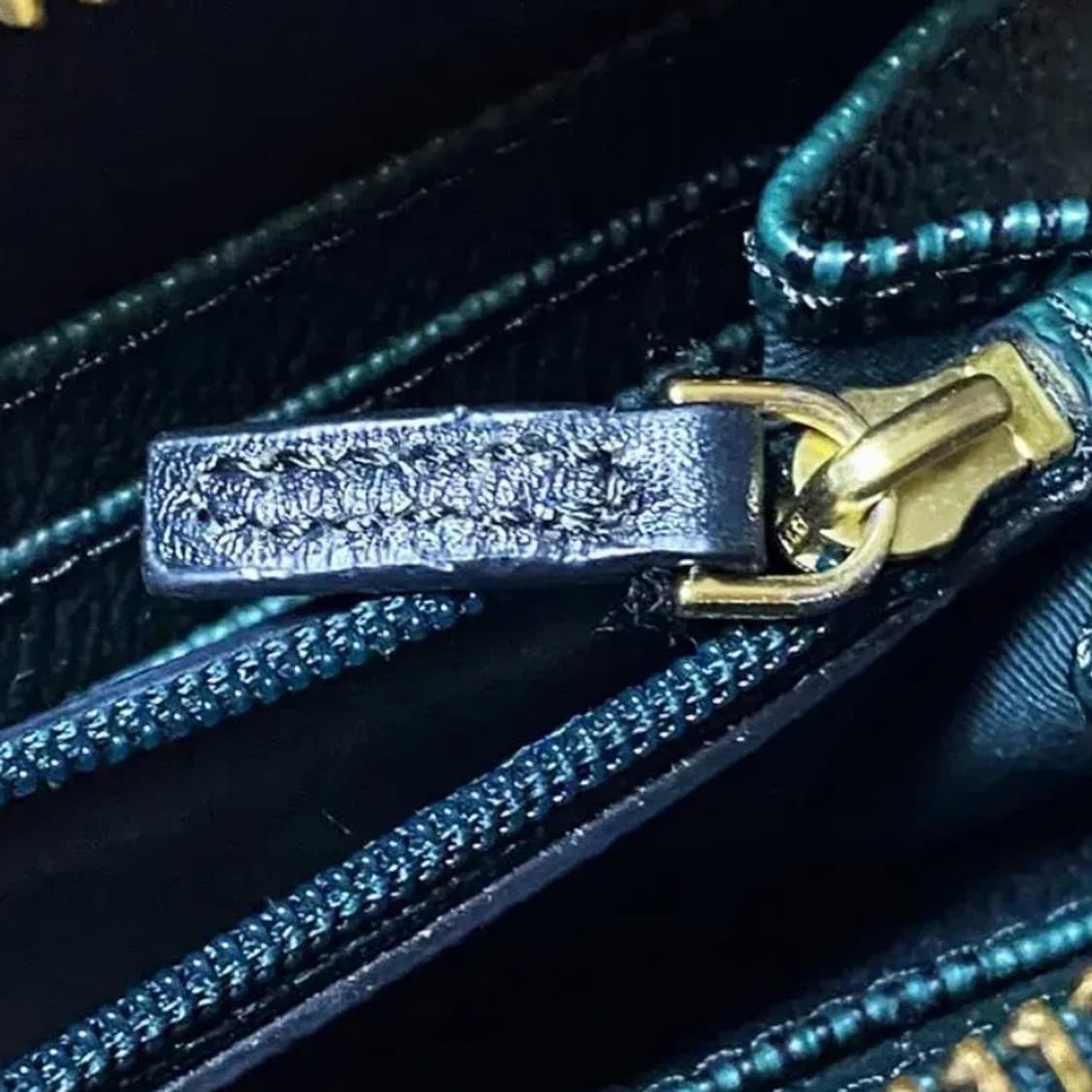 [정품] TORY BURCH 토리버치 트리 자작나무 프린팅 소가죽 장지갑 상품이미지6