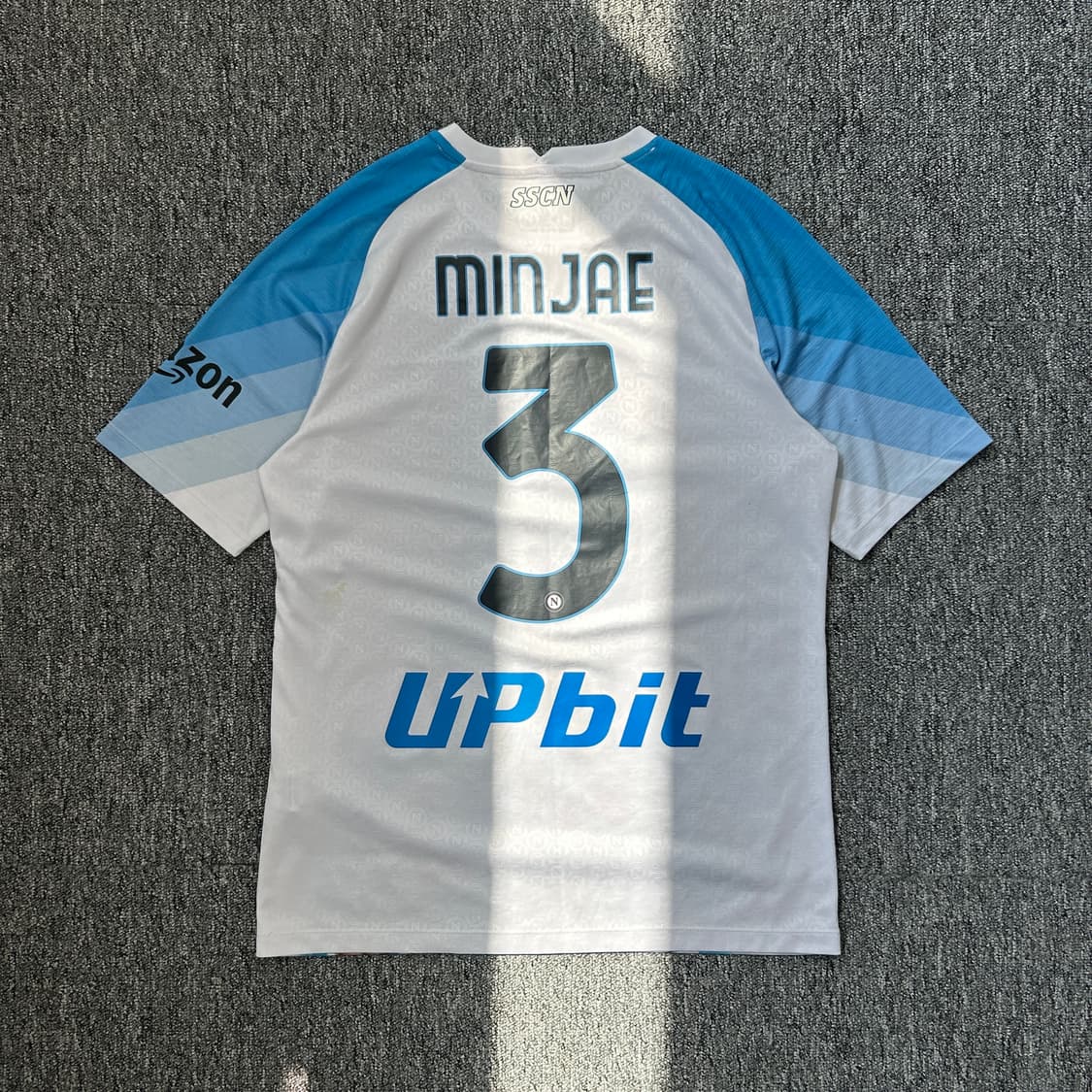 EA7 22-23 김민재 나폴리 페이스 게임 우승 기념 유니폼 상품이미지2