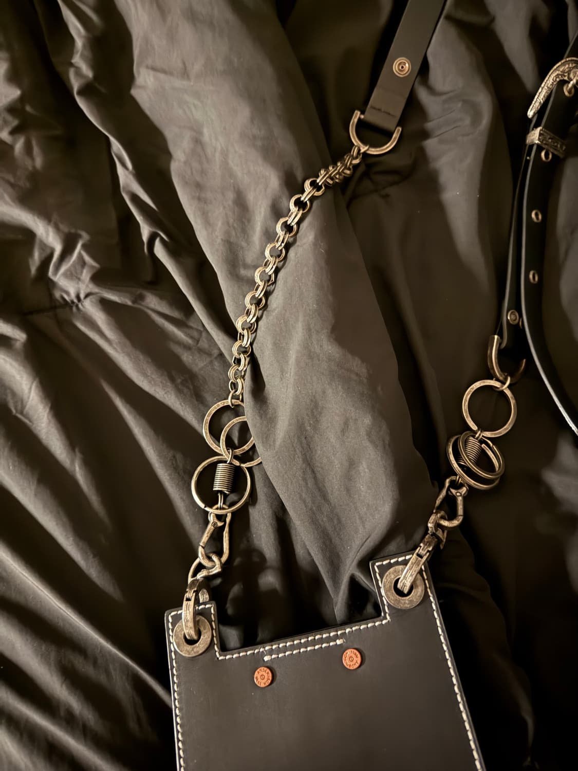 엔더슨벨 크로스백 상품이미지3