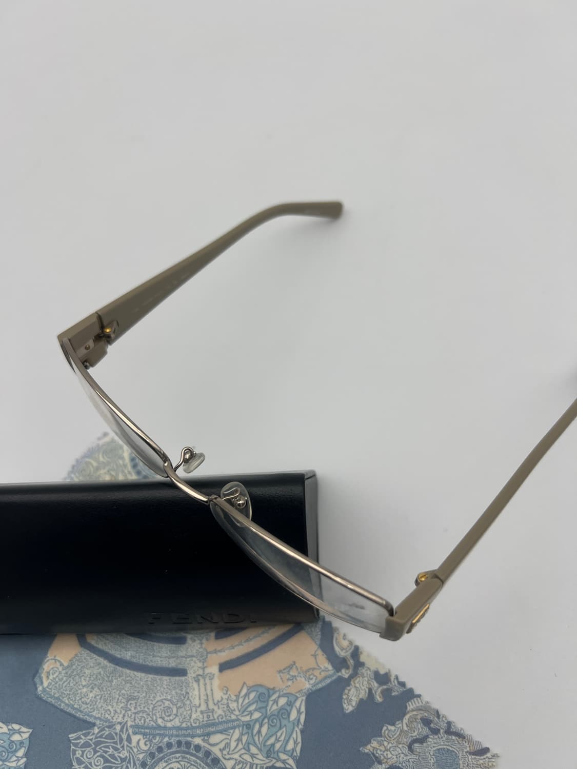 펜디 FENDI 메탈 캣아이 안경 F606R 상품이미지4