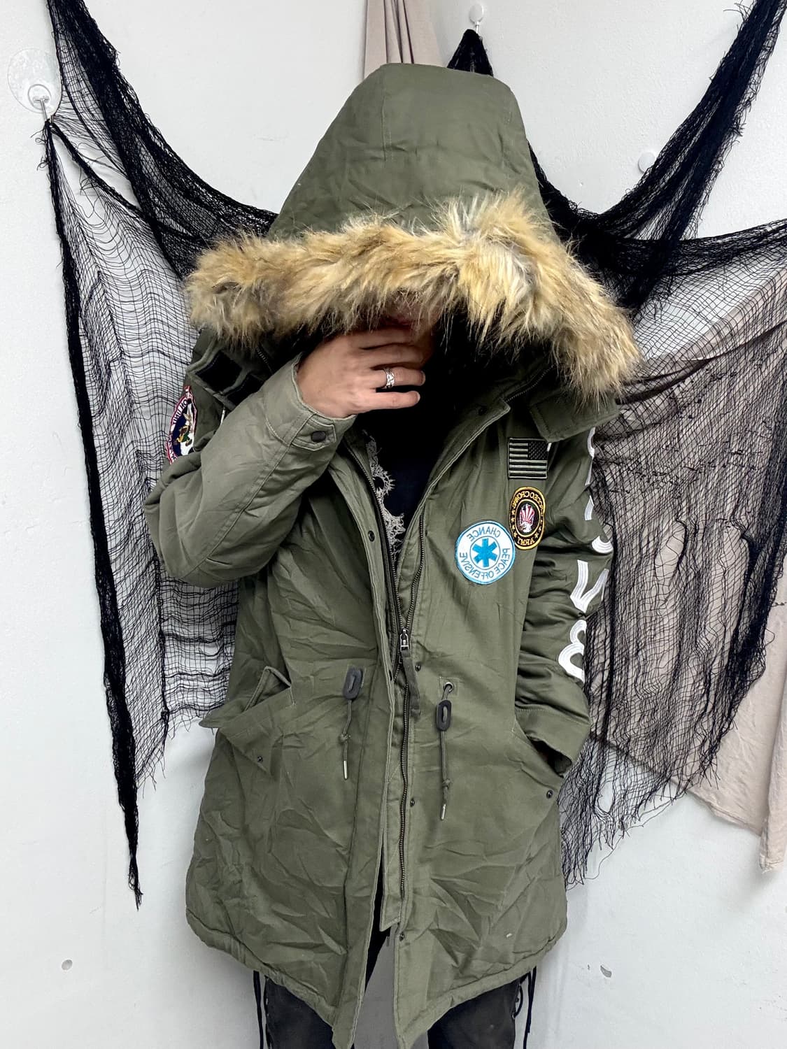 Khaki Patch Detail Fur Over-Size Field H 상품이미지1