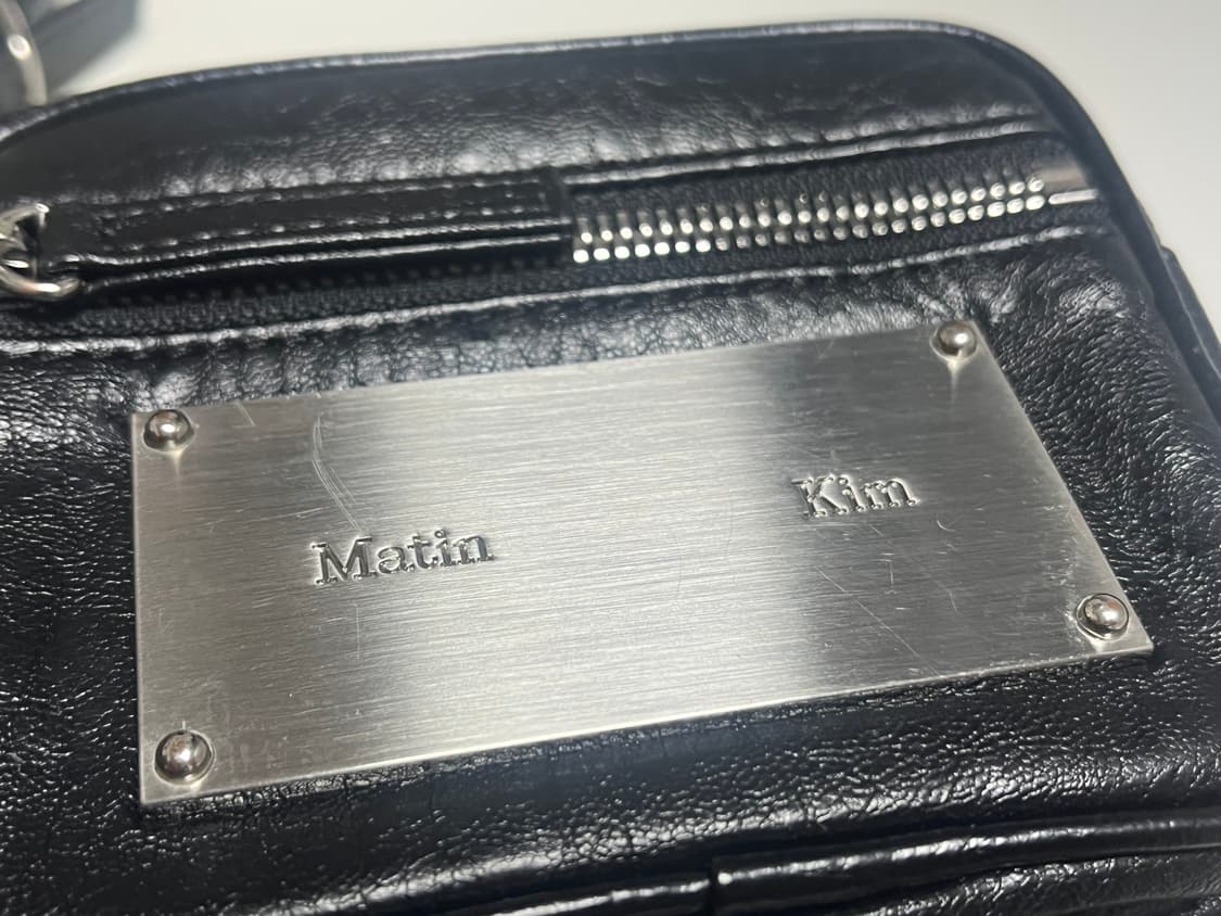 마뗑킴 스퀘어 레더 크로스백 상품이미지2