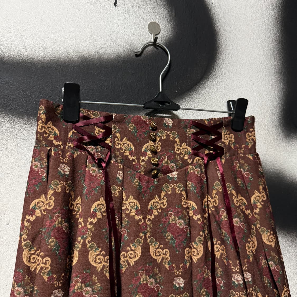 액시즈팜 오리엔탈 에스닉 풀 패턴 리본 , 레이스 업 플레어 롱 스커트 상품이미지3