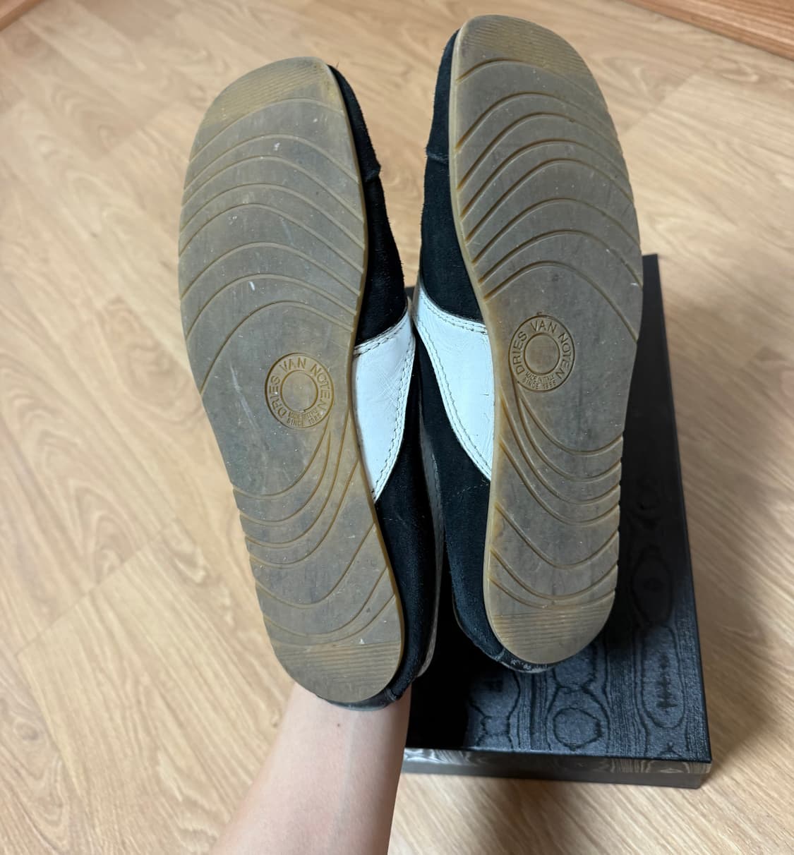 드리스반노튼 스니커즈 43 상품이미지4