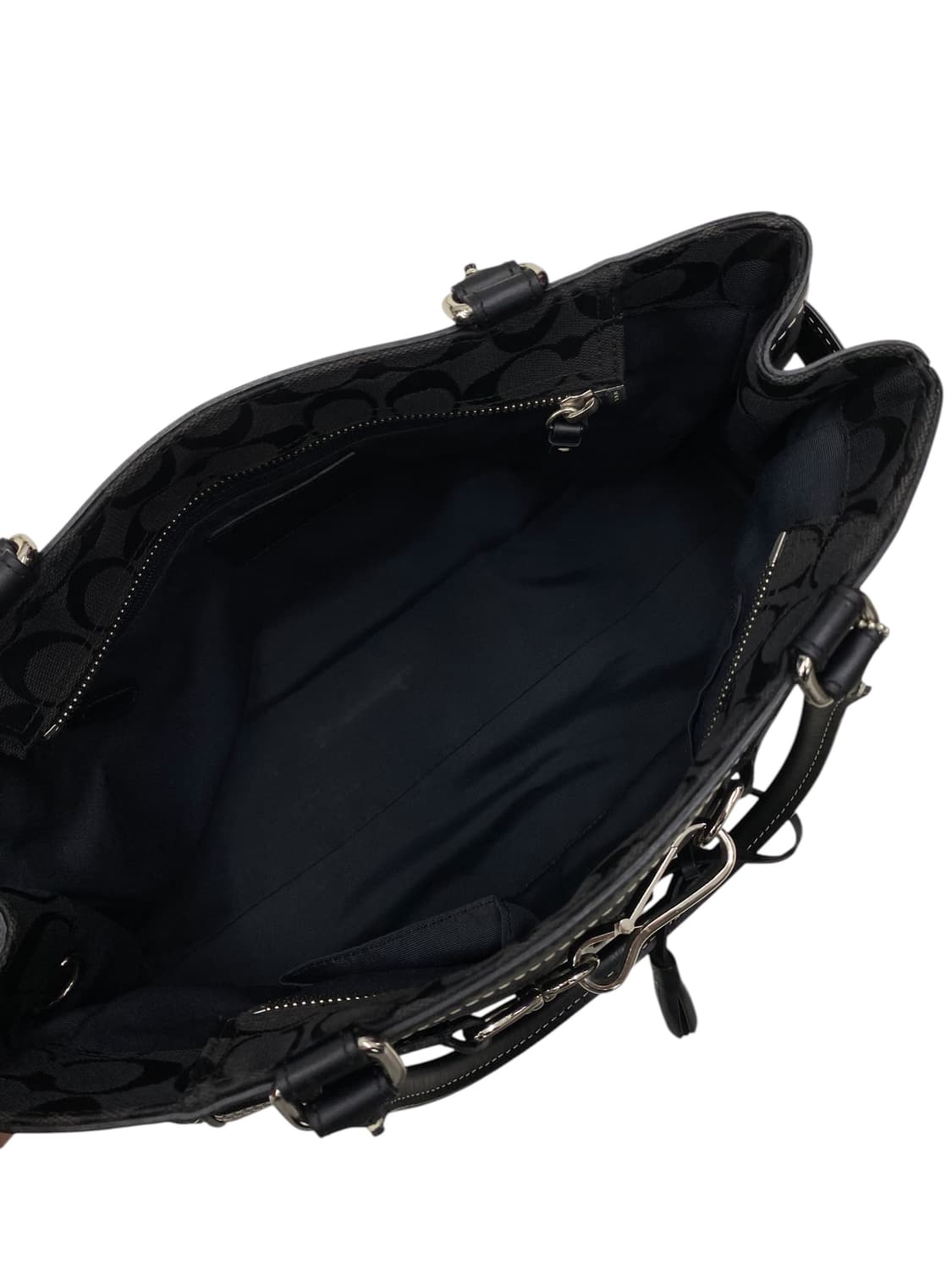 코치 y2k 블랙 시그니처 버클숄더백 상품이미지3