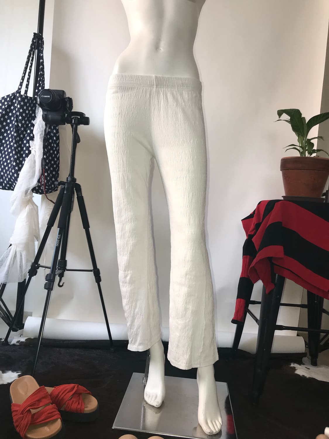 Wrinkle Fabric White Easy Pants 상품이미지1