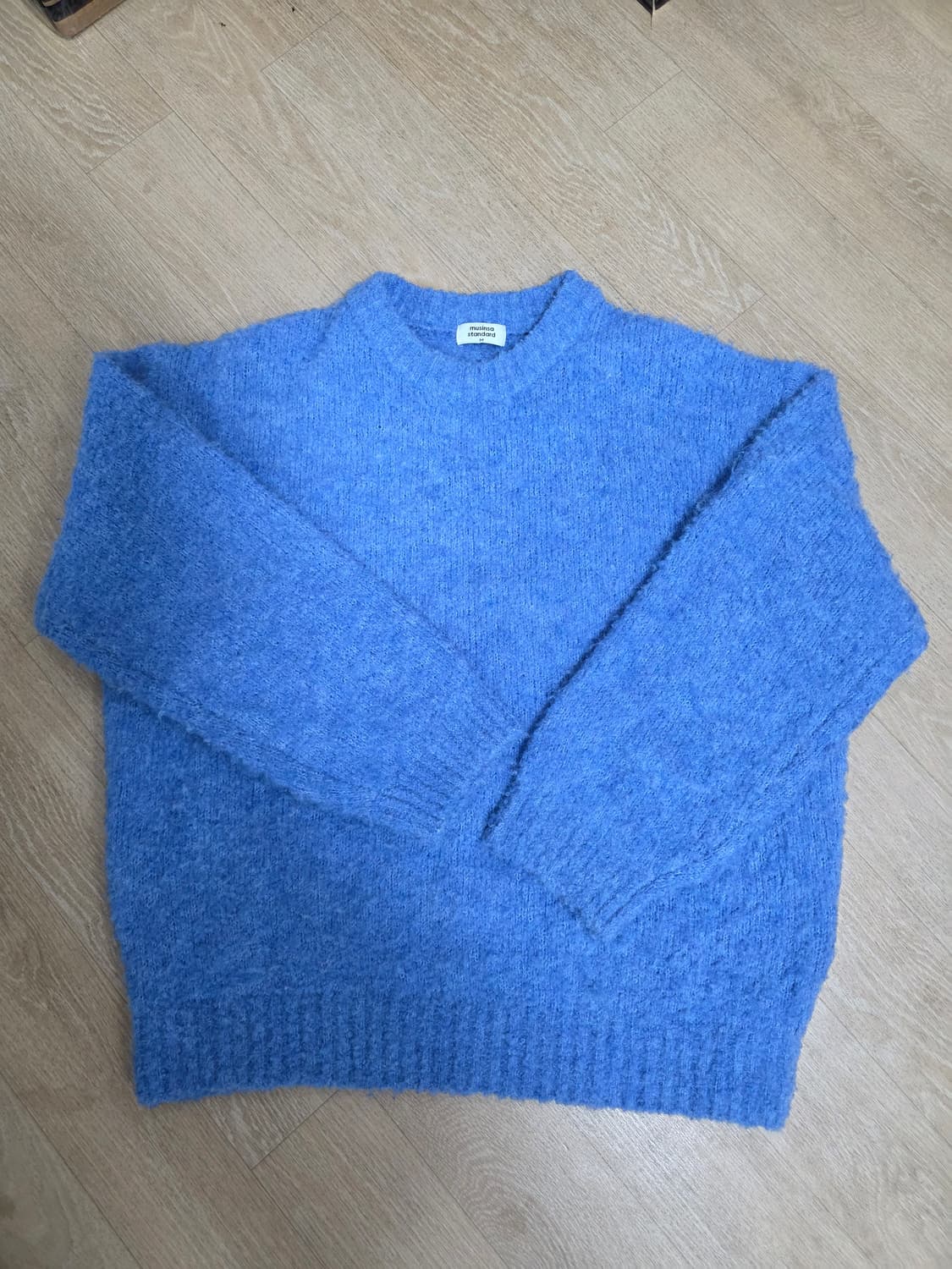 무신사스탠다드 여성 부클 라운드넥 니트 M 상품이미지1