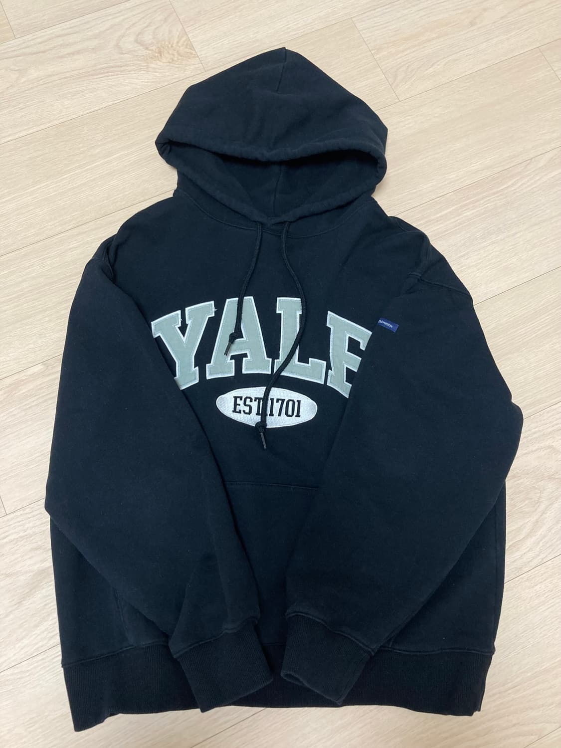 Yale 후드티 상품이미지1