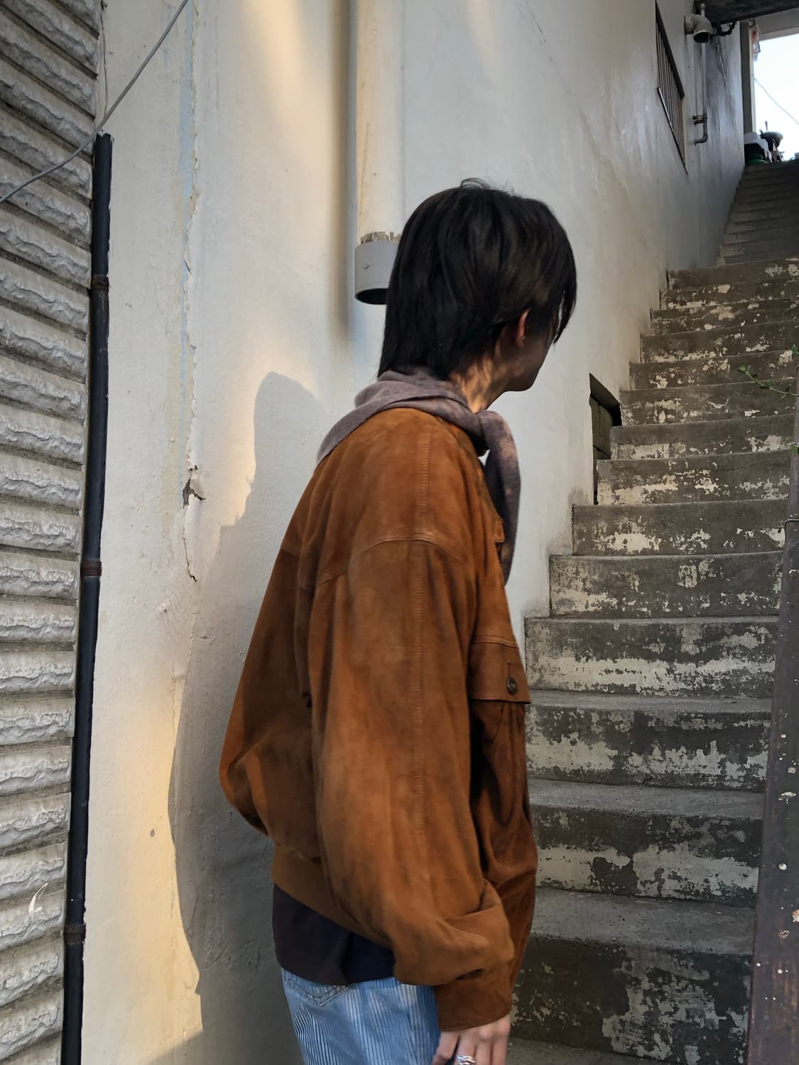 버버리 90‘s 스웨이드 하이넥 블루종 상품이미지1