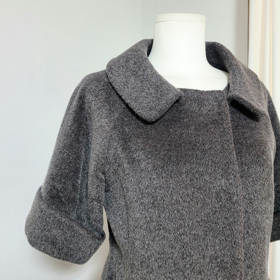 손정완 코트 (55) 울60% 모헤어40%  상품이미지2