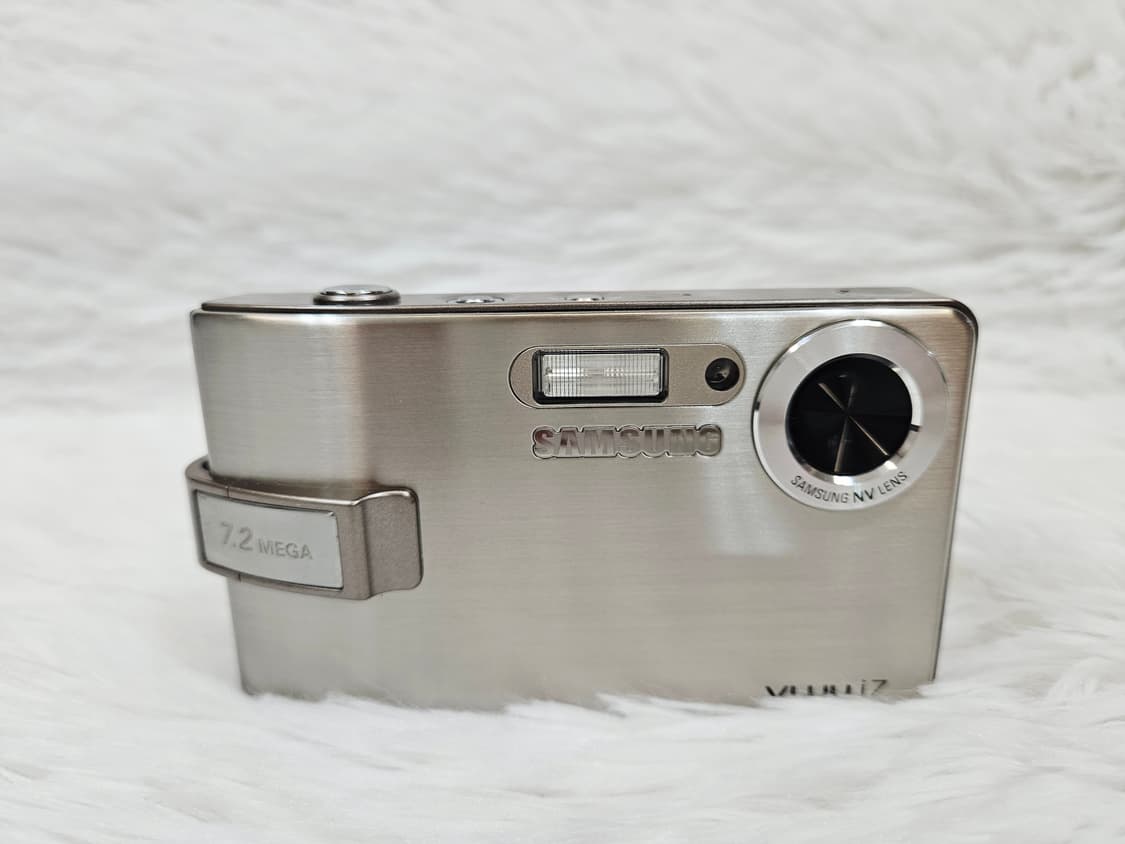 [민트] 삼성 VLUU i7 디카, 디지털카메라, 빈티지 카메라 판매 상품이미지2