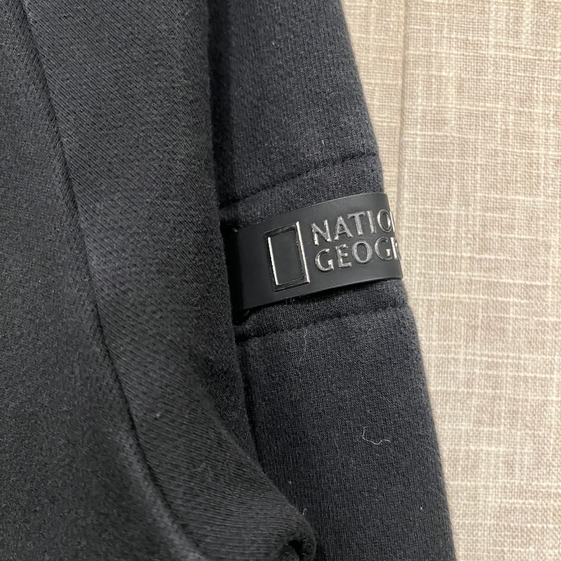 내셔널지오그래픽 빅로고 기모 후드티 L 블랙 상품이미지4