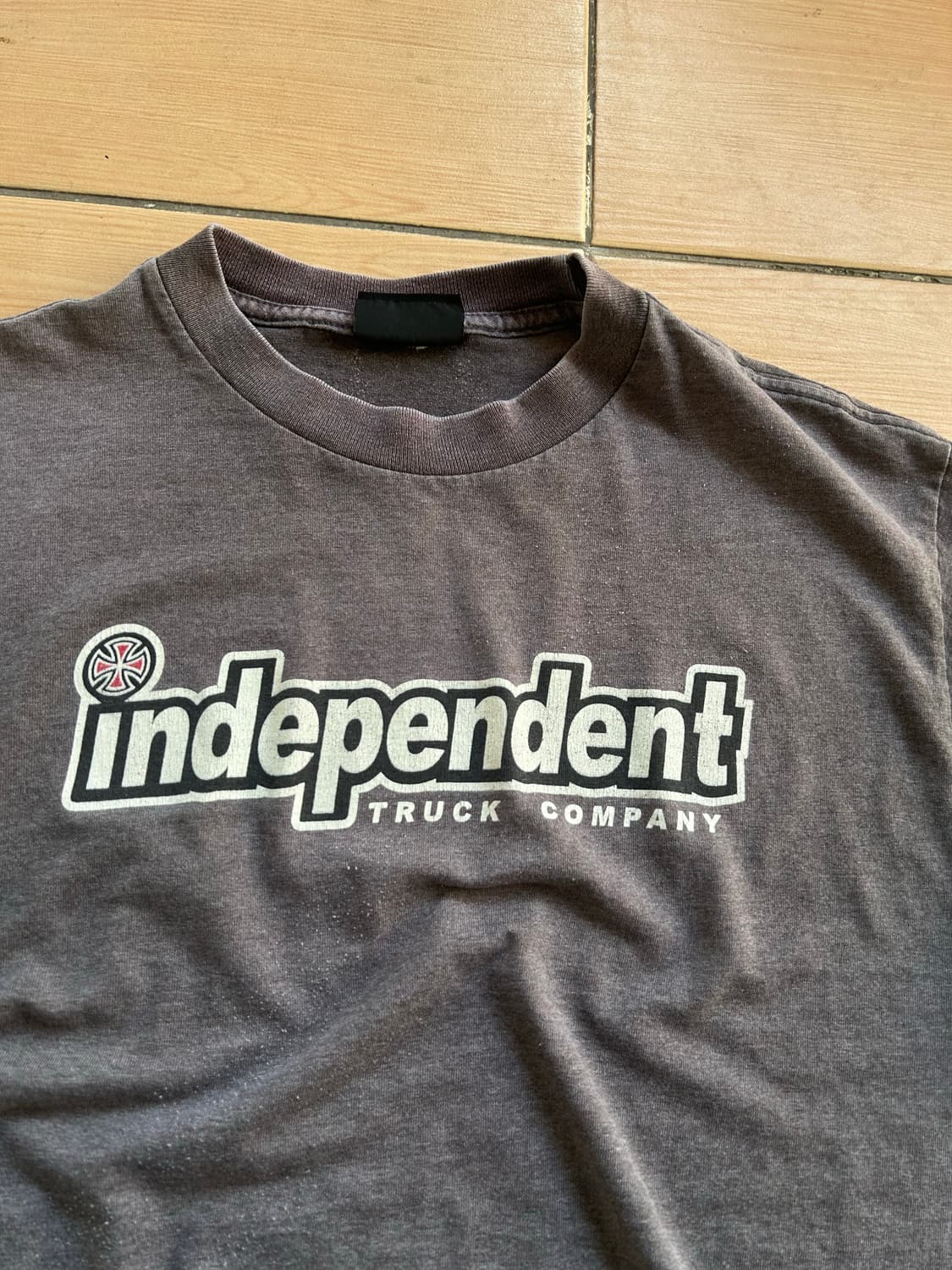 90‘s 인디펜던트트럭 티셔츠  상품이미지2