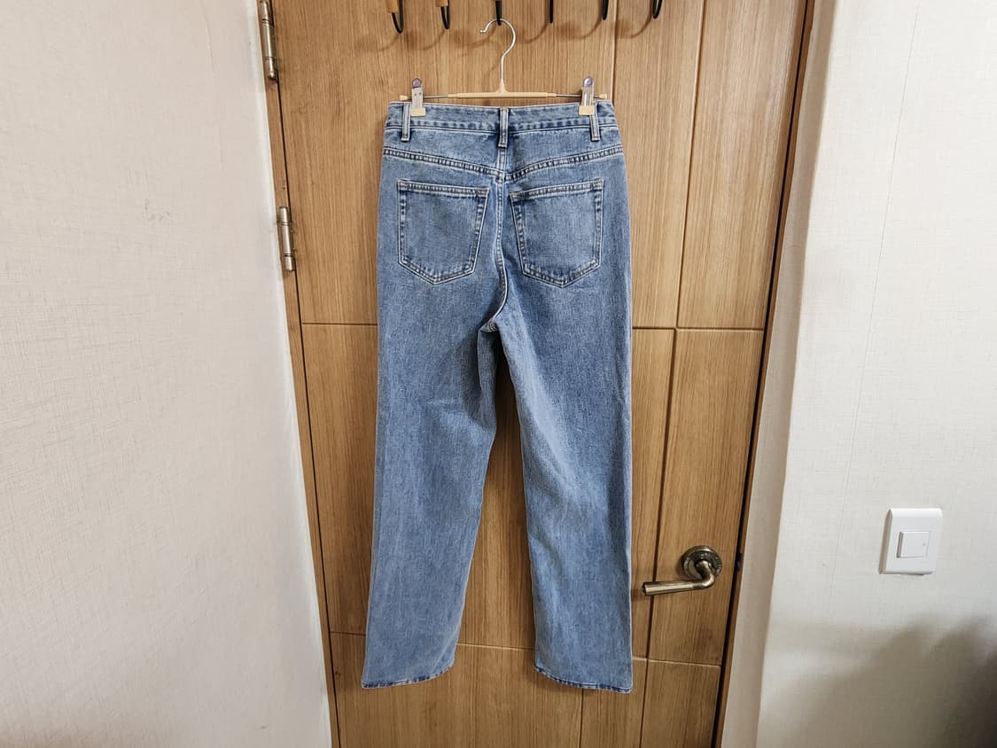 (26)무신사 레귤러 핏 데님 팬츠 라이트인디고 상품이미지4