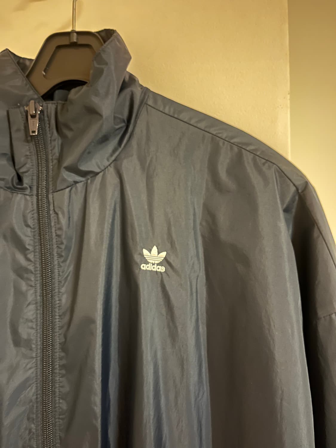 Adidas X Hyke 바람막이점퍼 상품이미지3