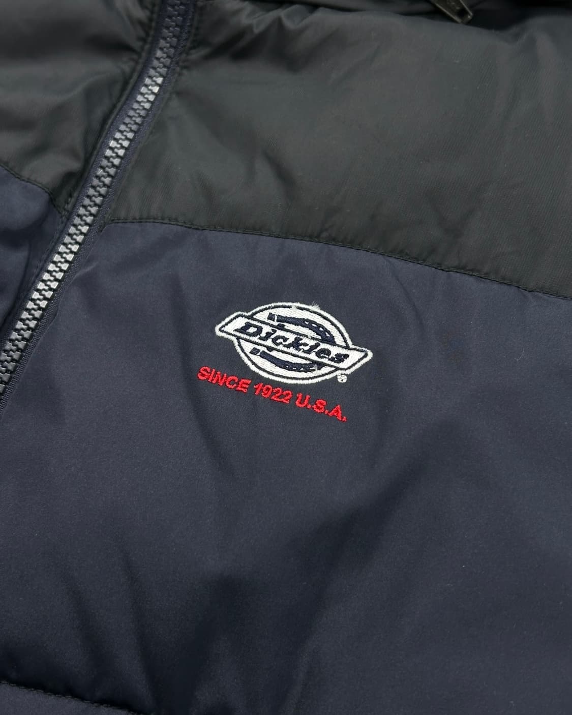 디키즈 올드스쿨 네이비 패딩  상품이미지4