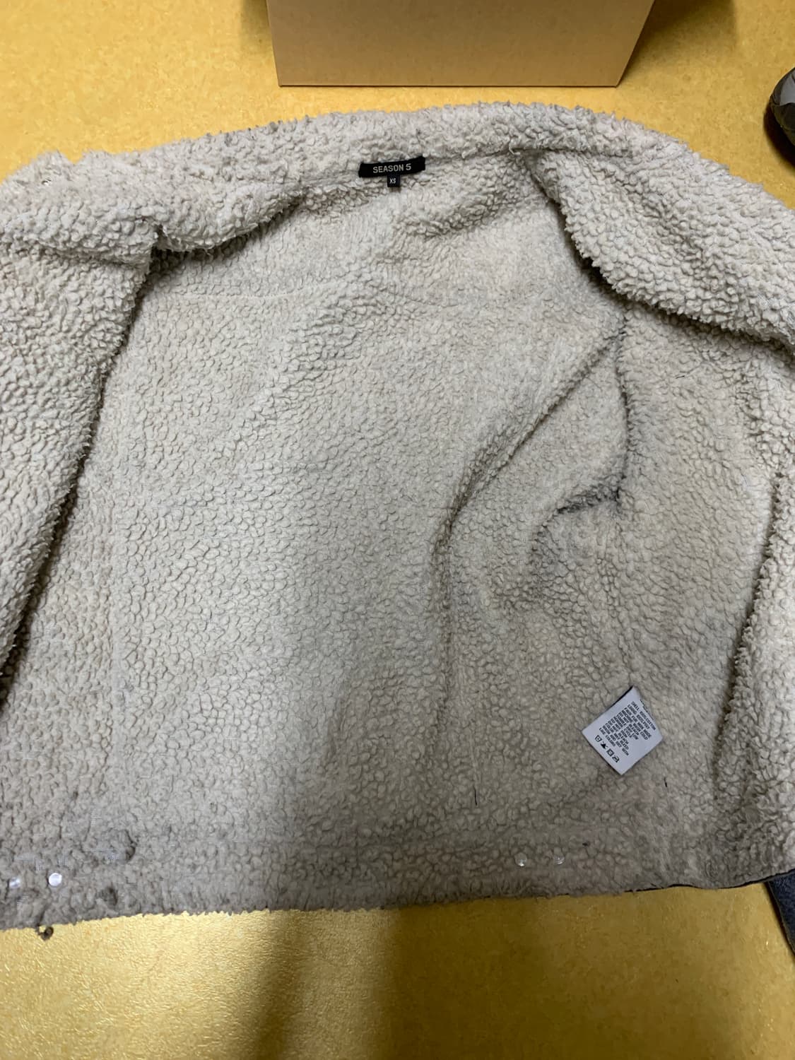 [XS] 이지 시즌5 쉐르파 자켓 잉크 상품이미지3