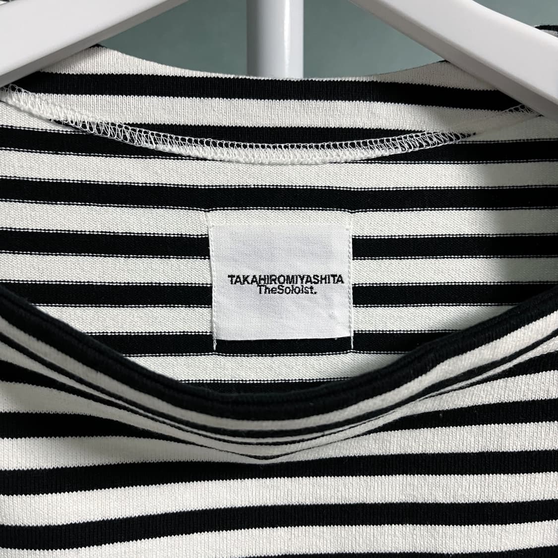 타카히로미야시타 숄더버튼 보트넥 슬리브리스 상품이미지8