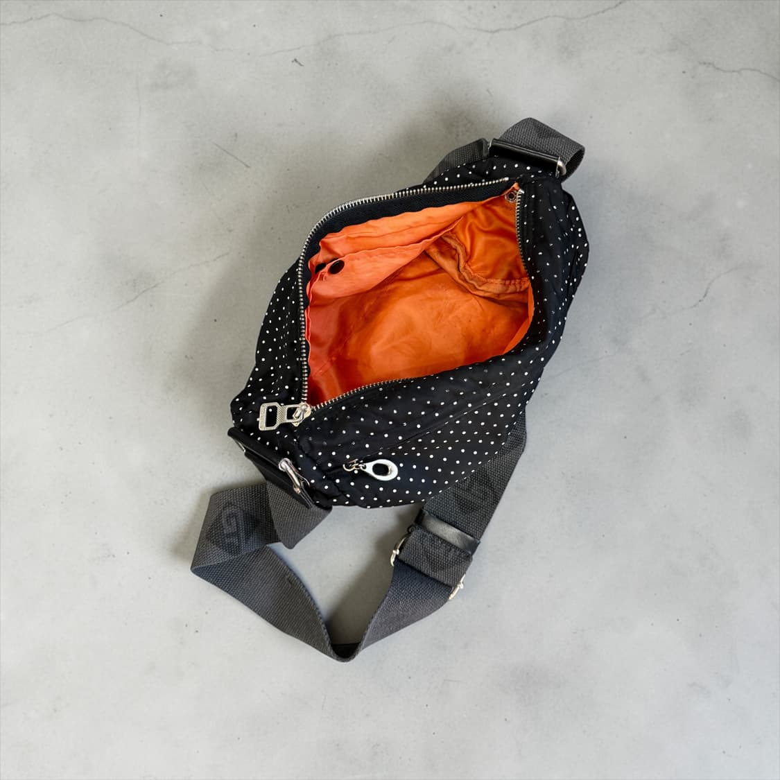 요시다포터 00s 도트패턴 크로스백 상품이미지7