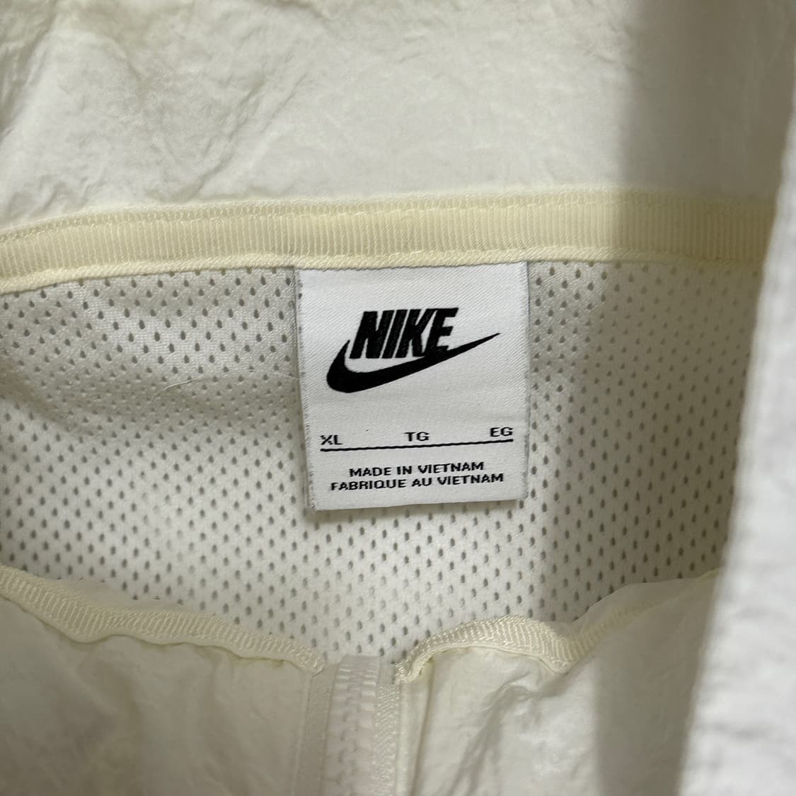 나이키 빅 스우시 월계수 자수 바람막이 상품이미지3