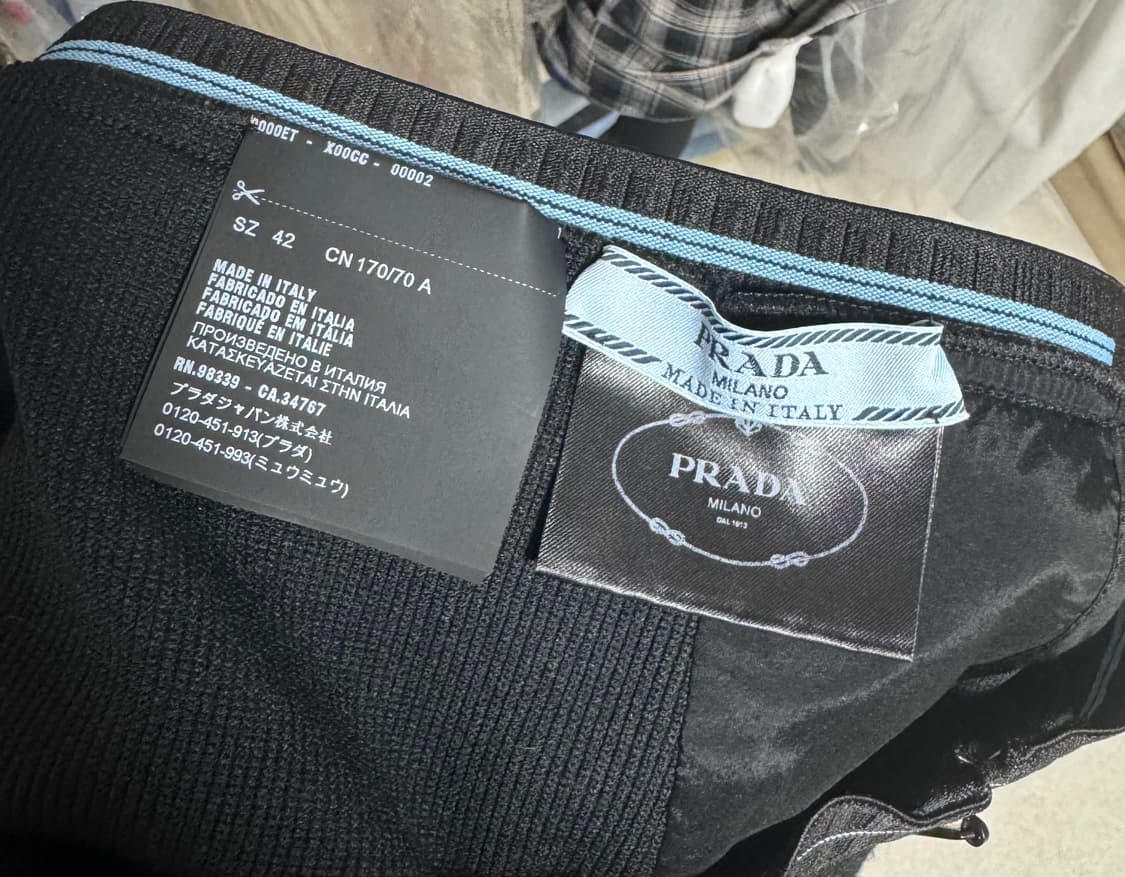 프라다 클래식 h라인 롱스커트 42사이즈 미착용상품 상품이미지5