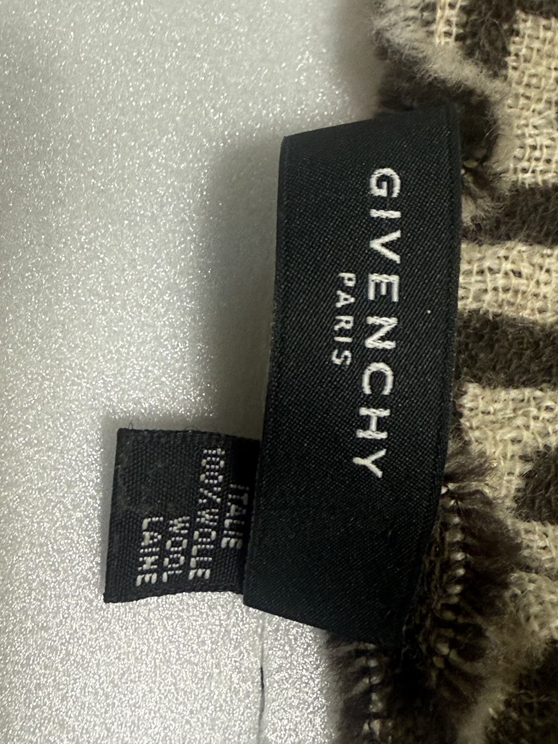 정품)지방시머플러 상품이미지2