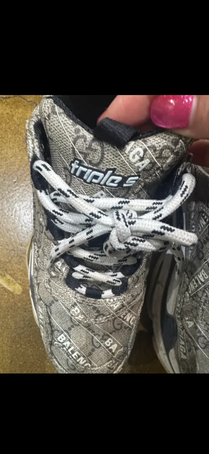 발렌시아가 구찌 트랙 스니커즈 로고 패턴 상품이미지2