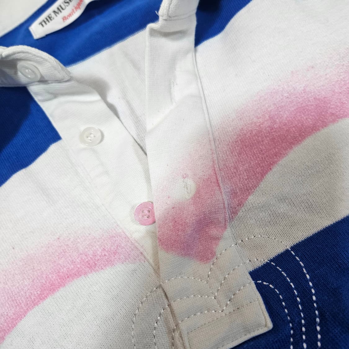 더뮤지엄비지터 하트 스트라이프 박시 카라티셔츠 Free 상품이미지7