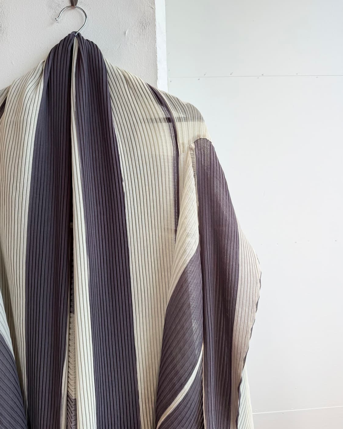 이세이미야케 차콜 옐로우 스트라이프 링컬 자켓  상품이미지5