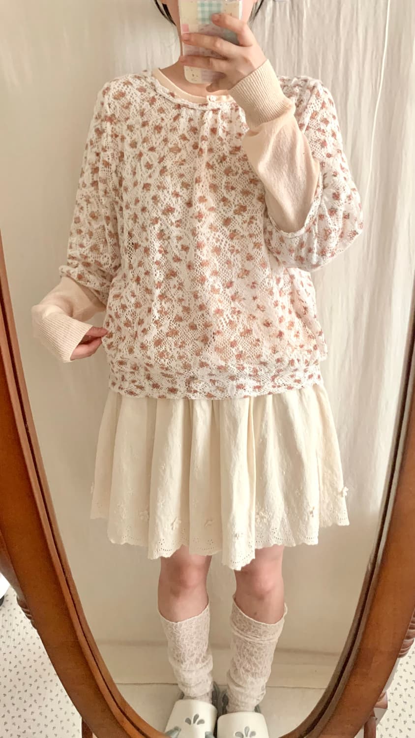 로즈 플라워 크로쉐 퍼프 블라우스 상품이미지5