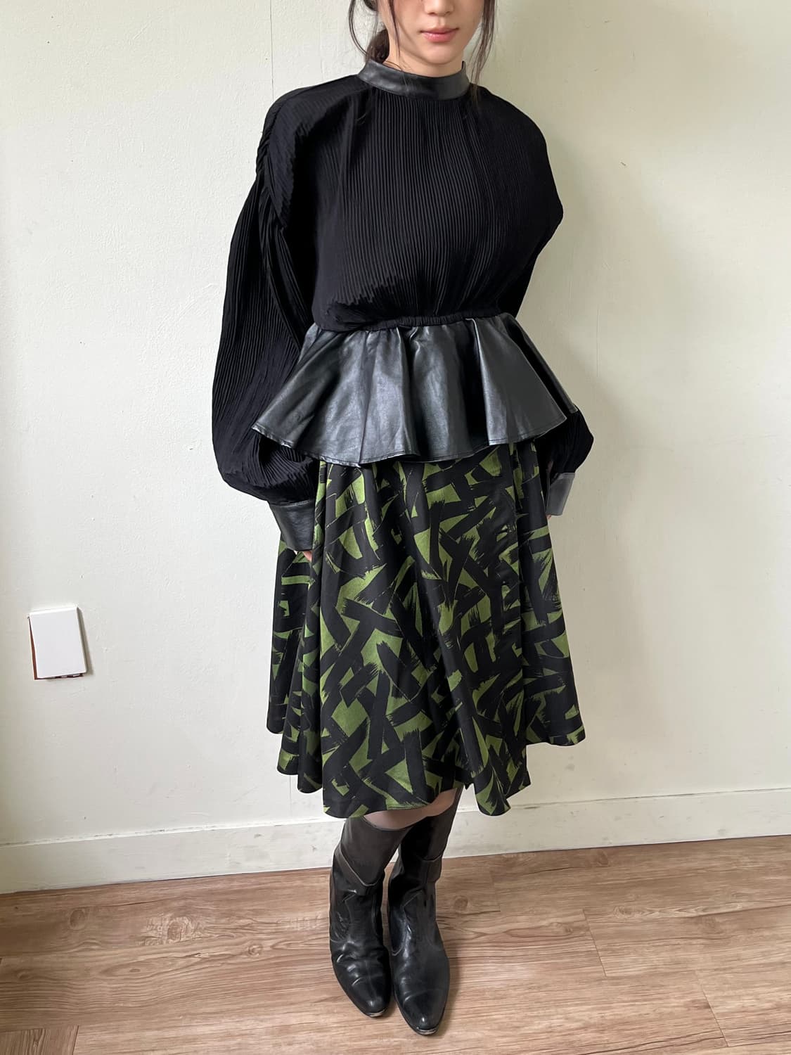 Japan vtg 레더 플리츠 탑 상품이미지6