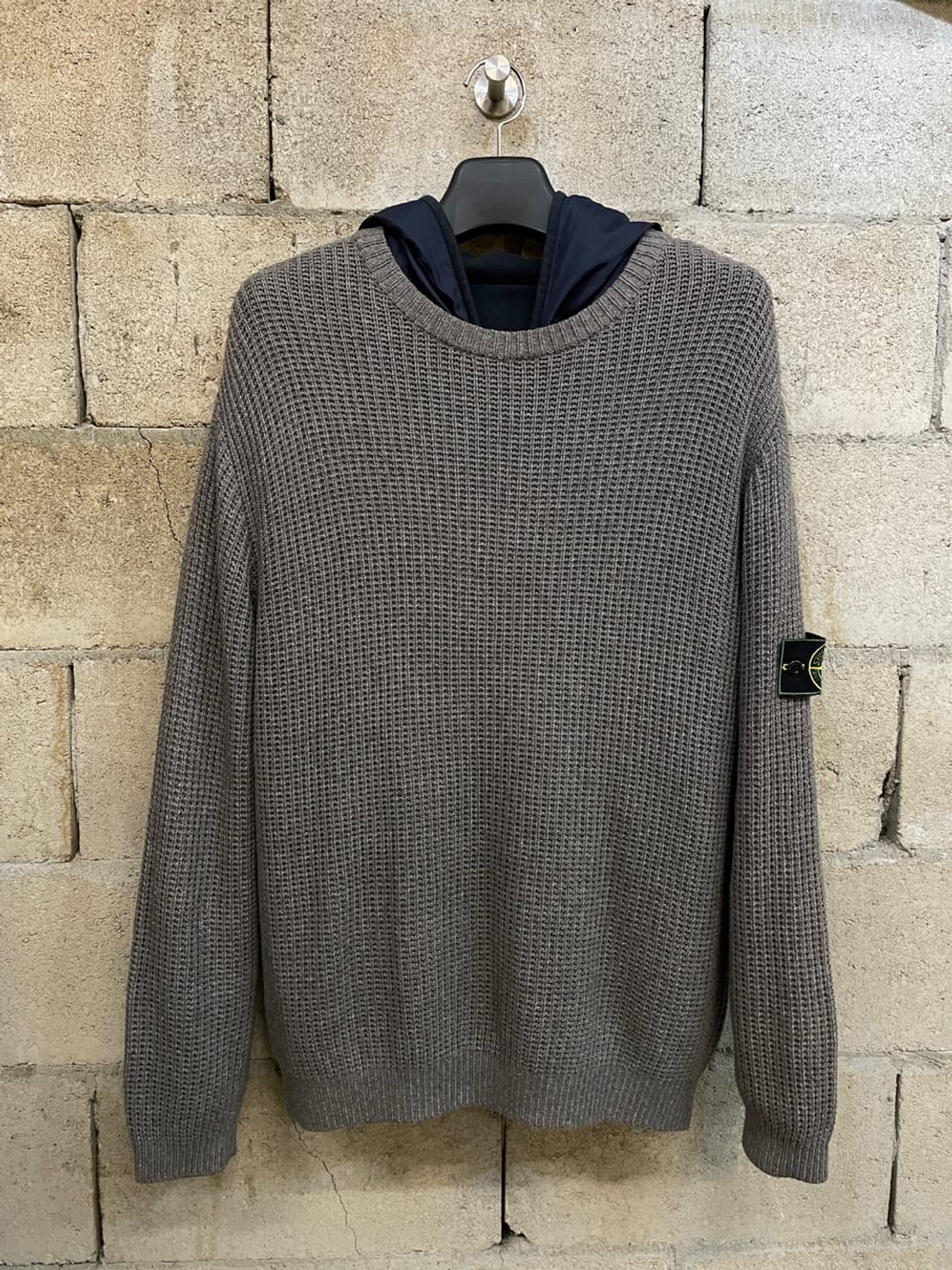 스톤 아일랜드 그린 엣지 와펜 니트  상품이미지4