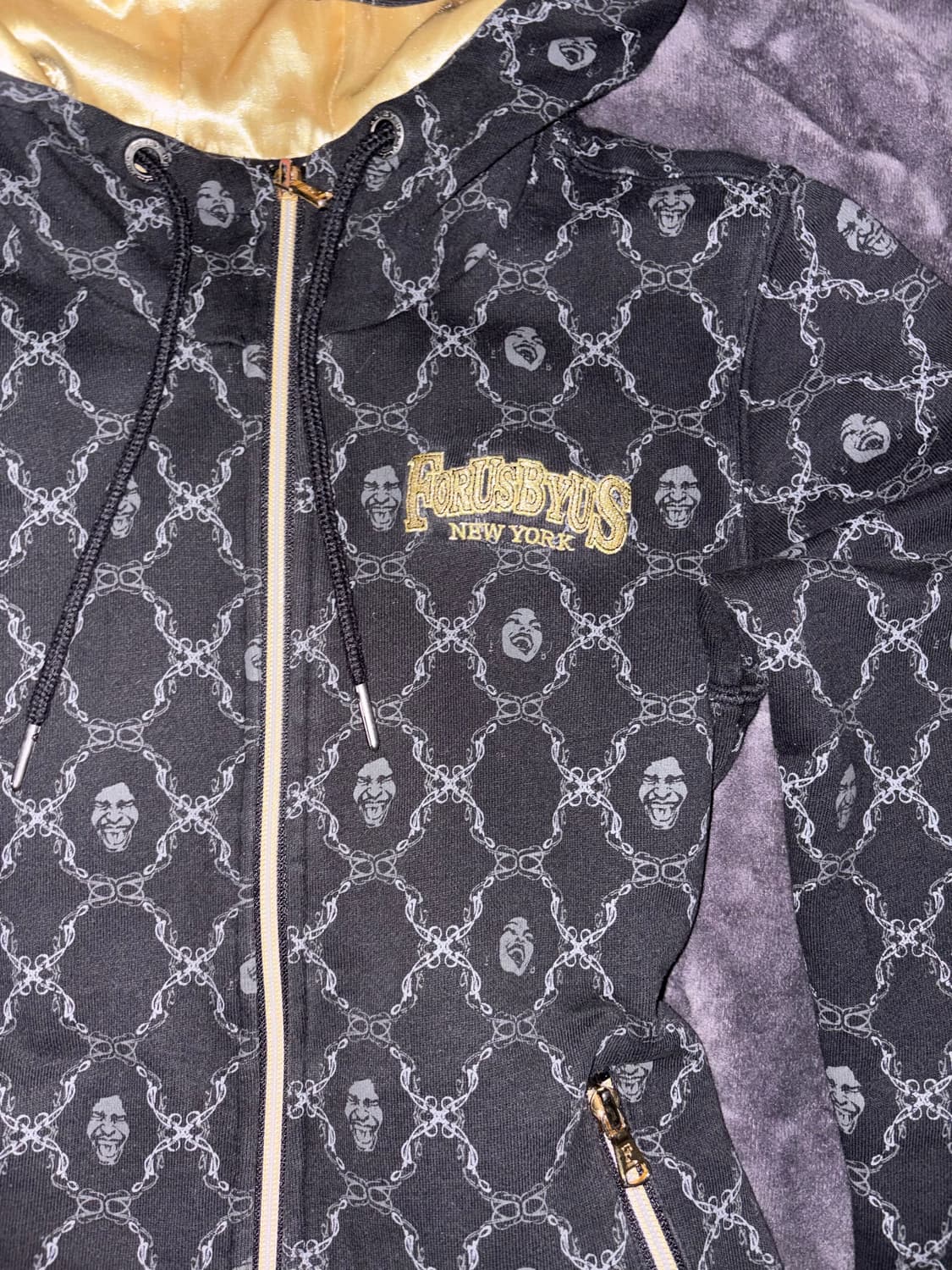 FUBU y2k깔 골져스 고급 골드 블랙 고딕 패턴 후드집업 져지 상품이미지4